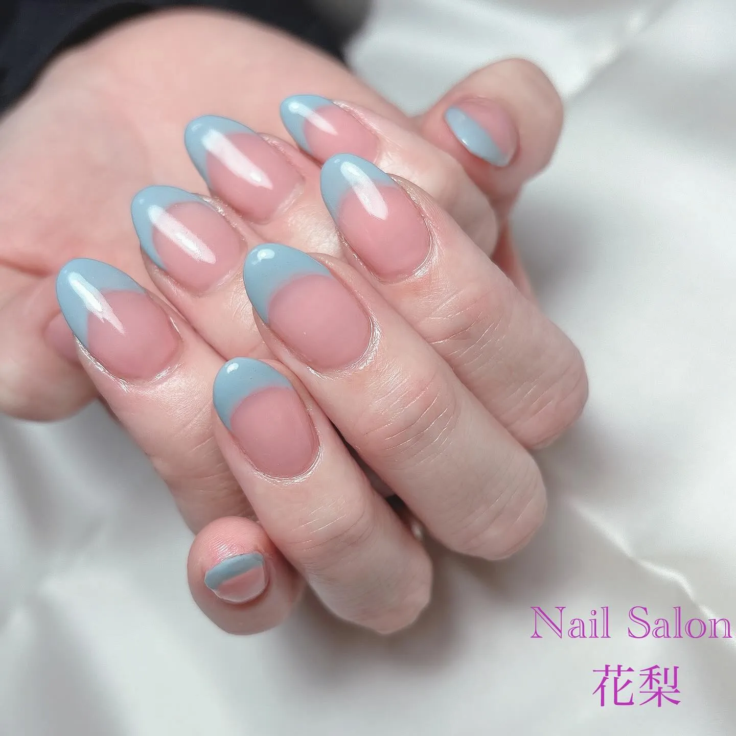 フレンチネイル✨️✨️