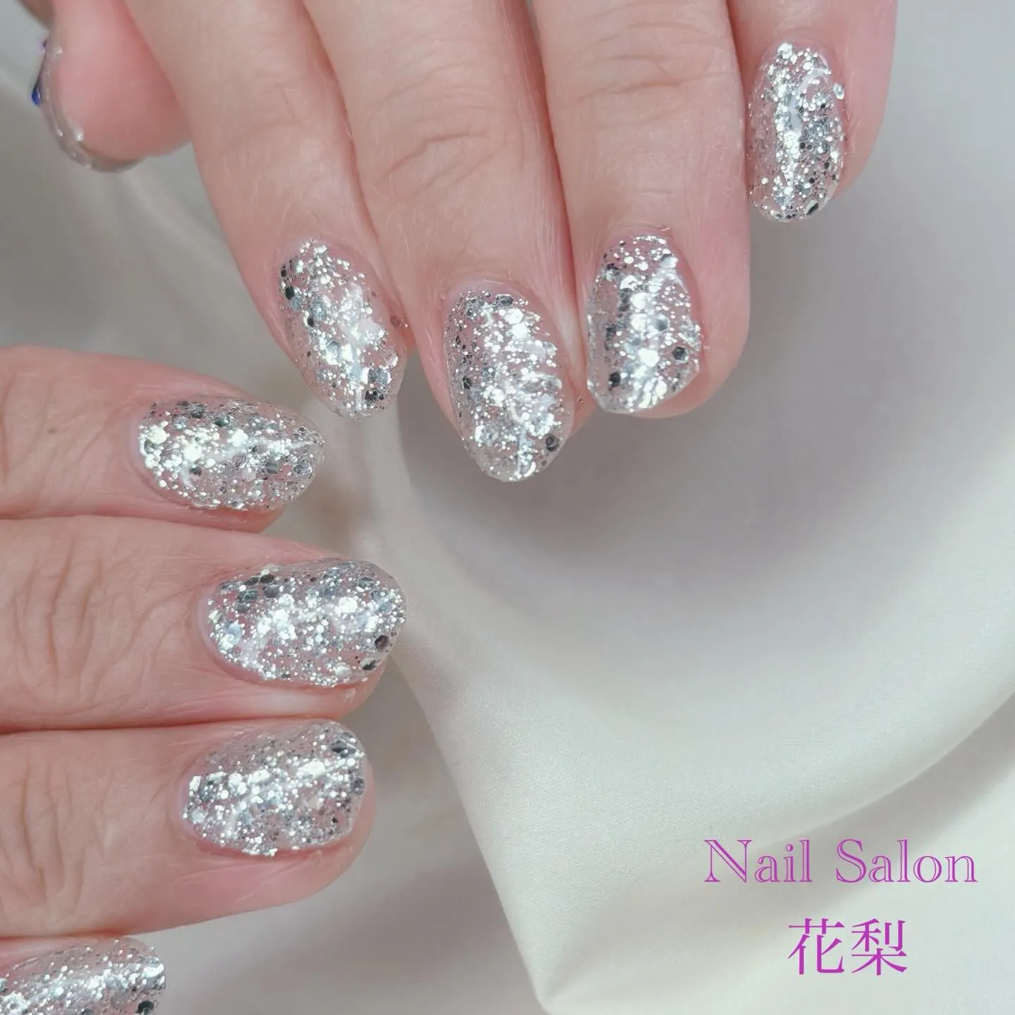 ギラギラネイル✨️✨️