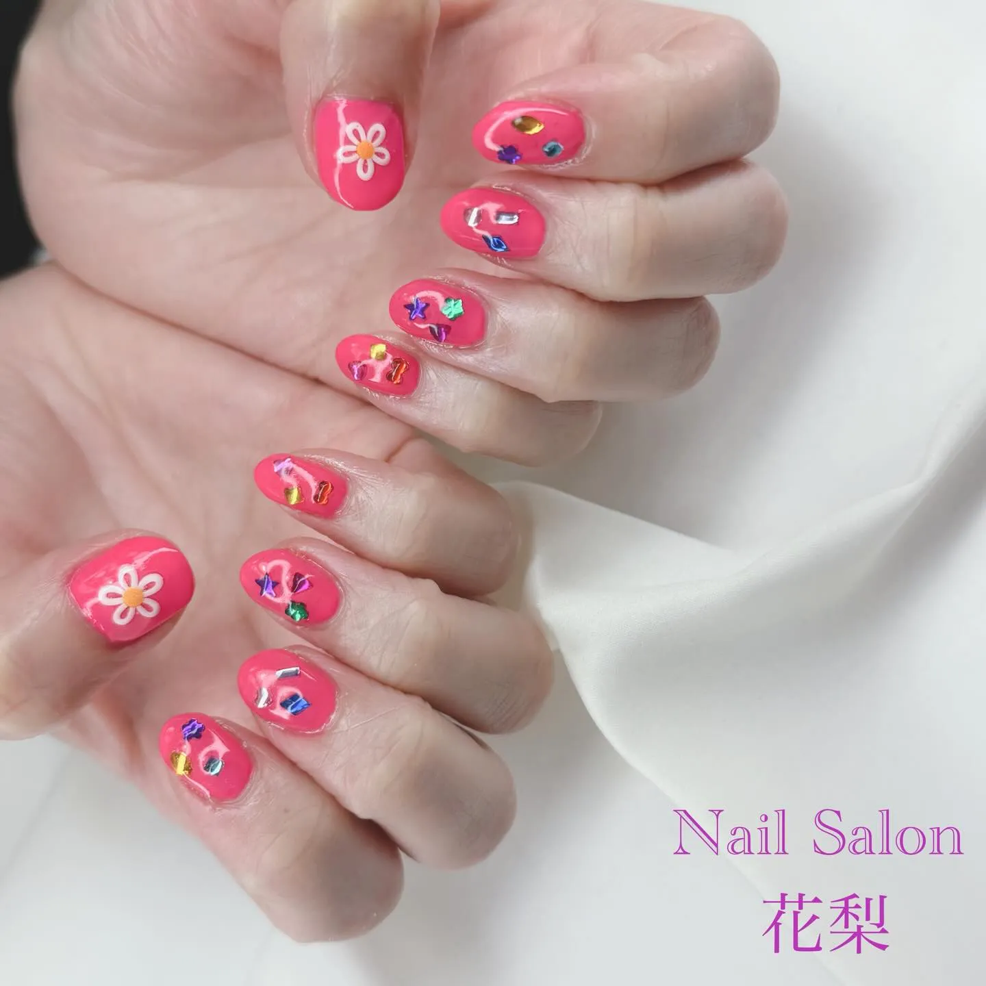 個性派ネイル🩷